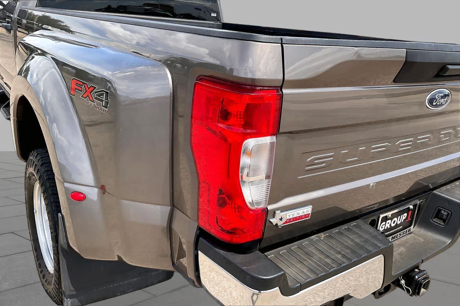 Certified 2022 Ford F350 XL w/ STX Appearance Package AWD/4WD image 27