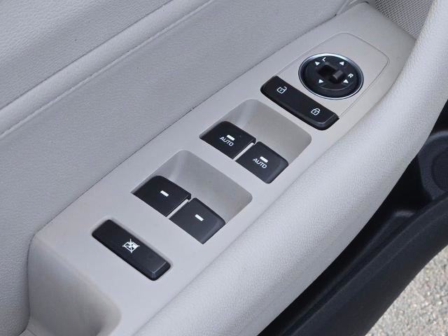 Used 2017 Hyundai Sonata Limited w/ Ultimate Package 04 image 21