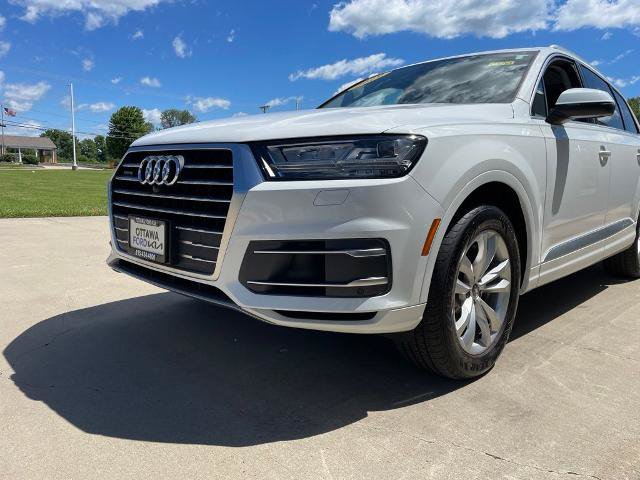 Used 2019 Audi Q7 3.0T Premium Plus AWD/4WD image 16