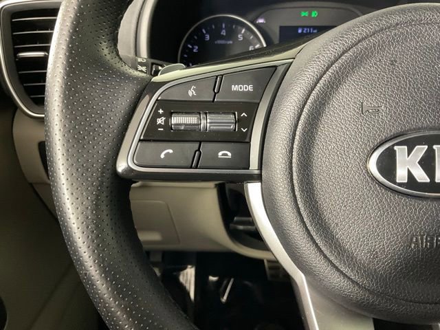 Used 2020 Kia Sportage S image 24