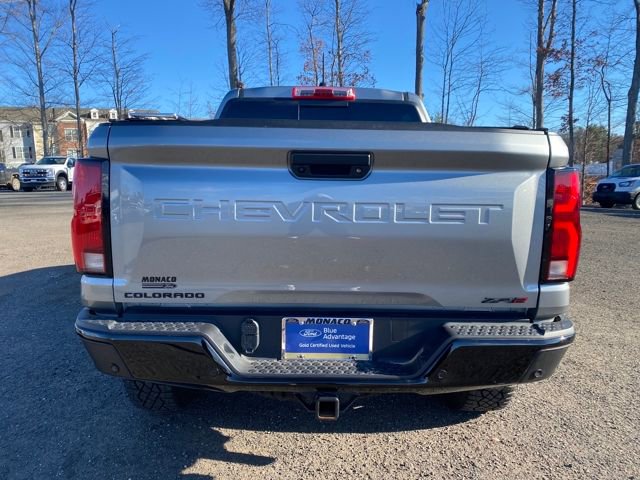 Used 2024 Chevrolet Colorado ZR2 w/ ZR2 Convenience Package III image 6
