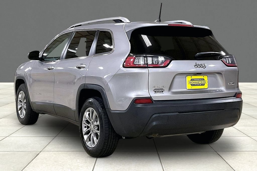 Used 2019 Jeep Cherokee Latitude Plus w/ Comfort/Convenience Group AWD/4WD image 11