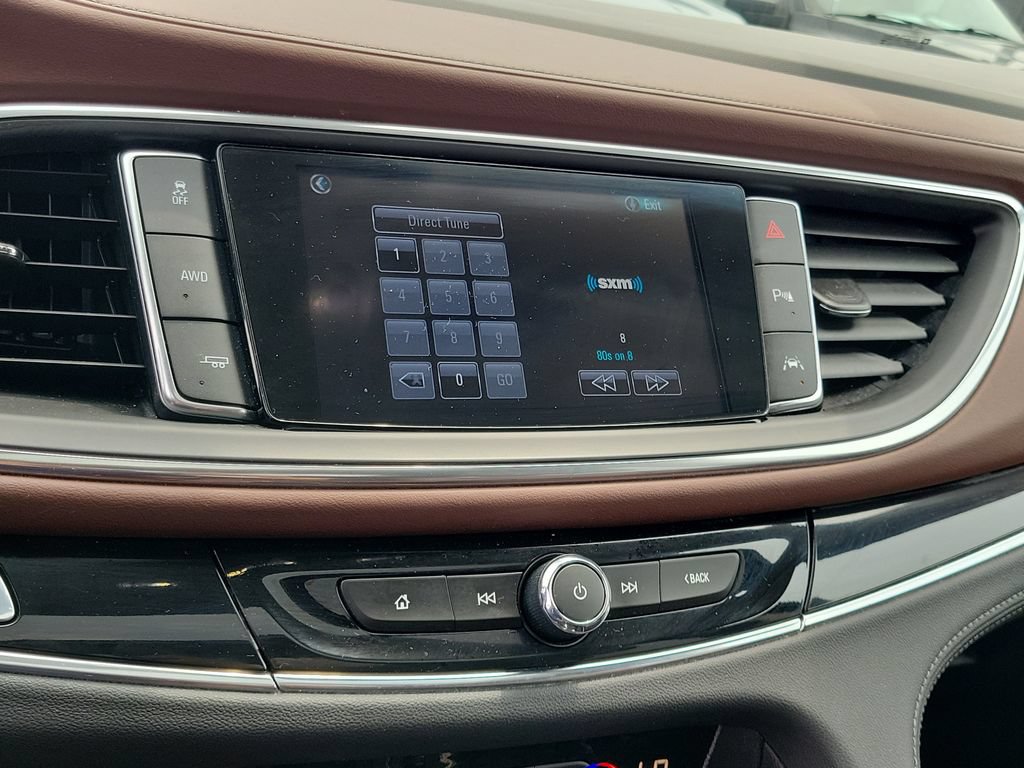 Used 2018 Buick Enclave Avenir w/ Avenir Technology Package AWD/4WD image 27