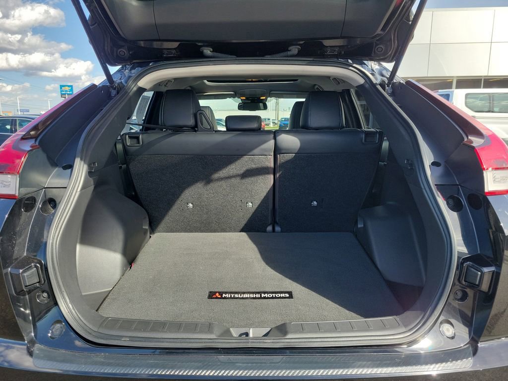 Used 2022 Mitsubishi Eclipse Cross SE image 10