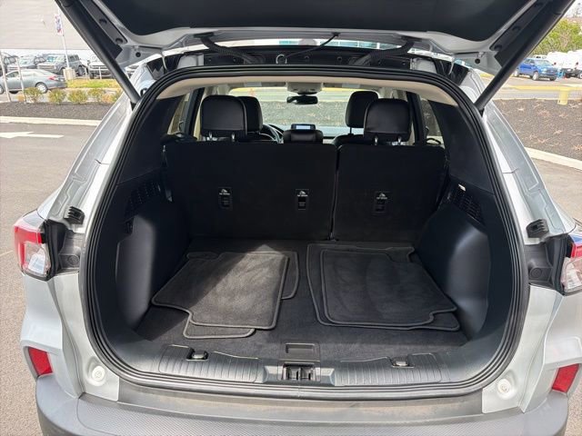 Certified 2020 Ford Escape Titanium image 29