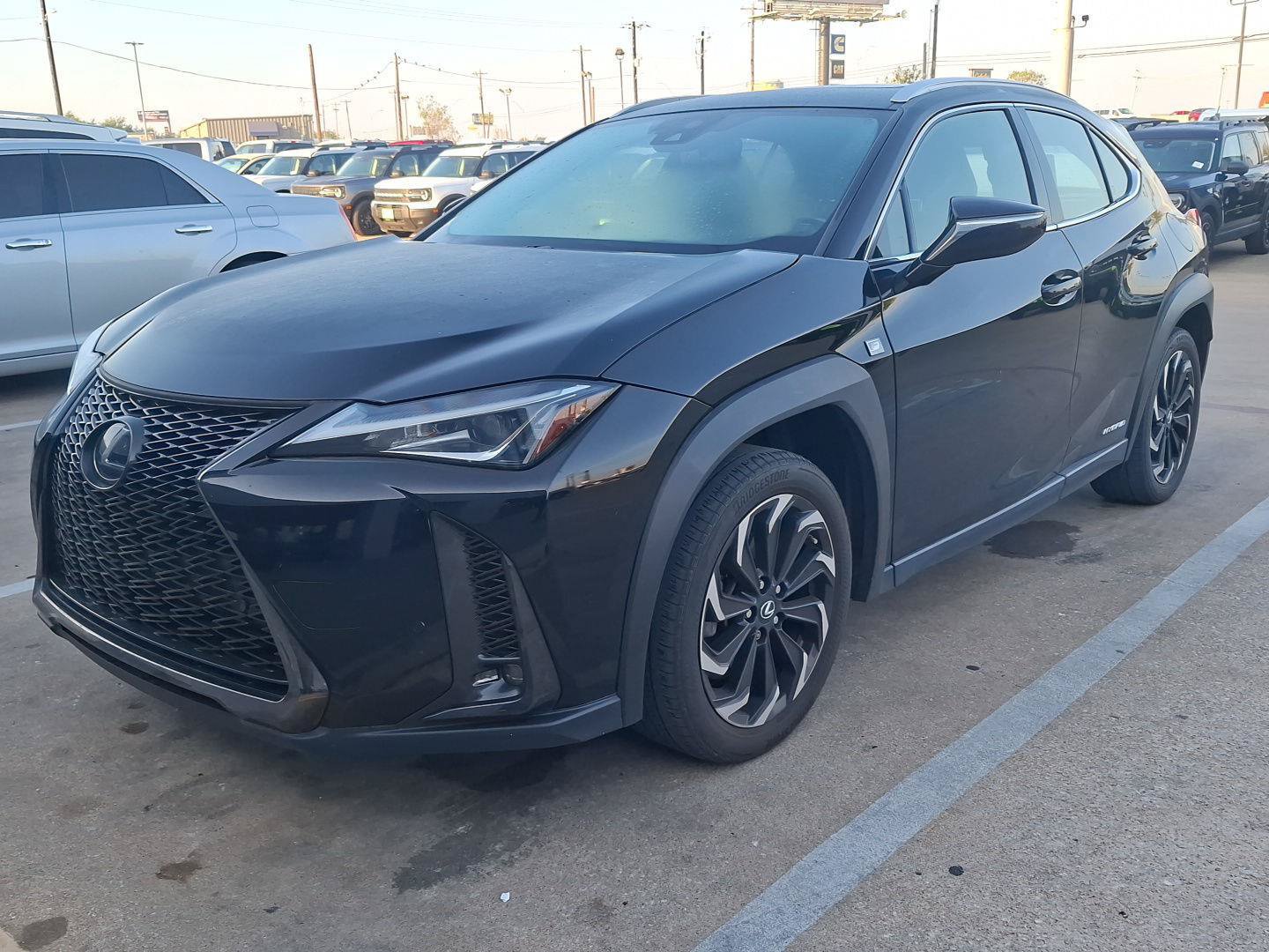 Used 2020 Lexus UX 250h F Sport w/ F Sport Premium Package AWD/4WD image 25