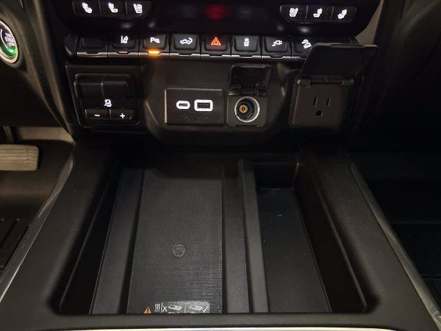 Used 2022 Chevrolet Silverado 2500 High Country w/ Safety Package II AWD/4WD image 29