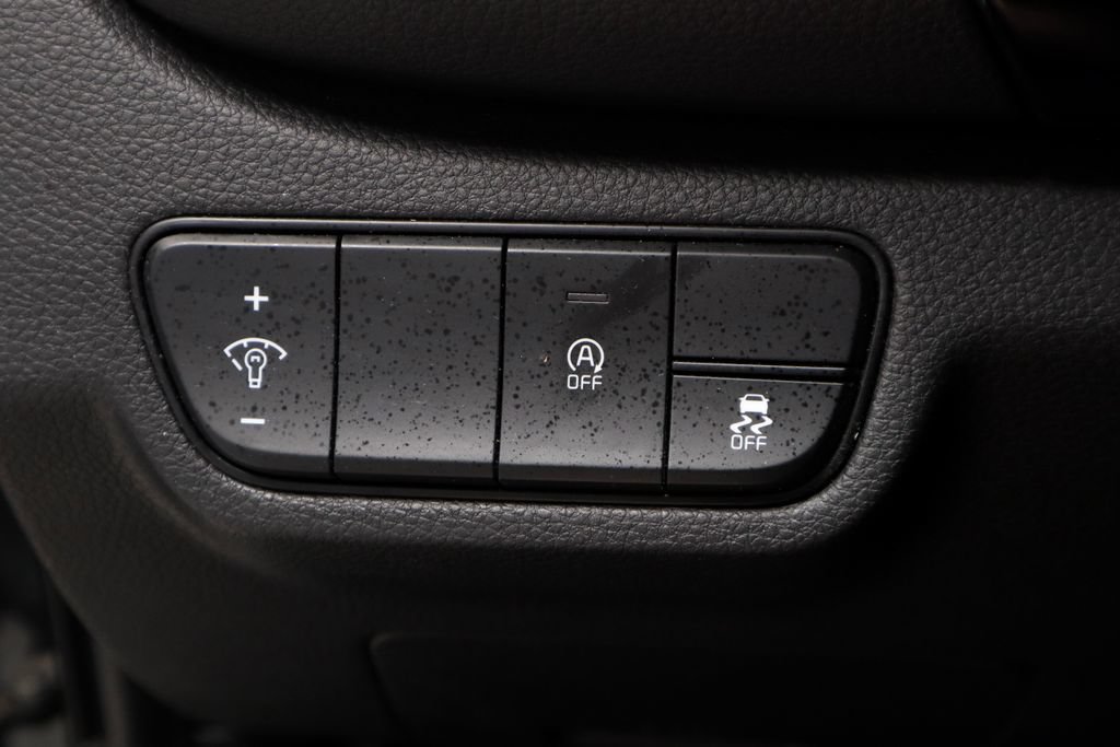 Used 2024 Kia Seltos S AWD/4WD image 28