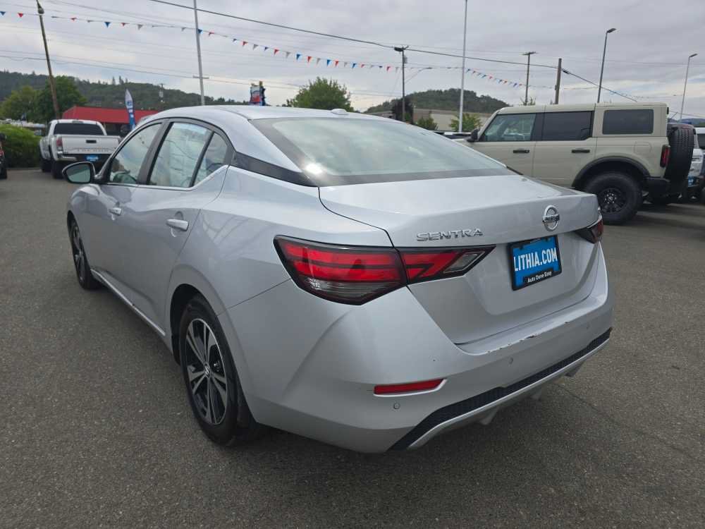 Used 2023 Nissan Sentra SV FWD image 3