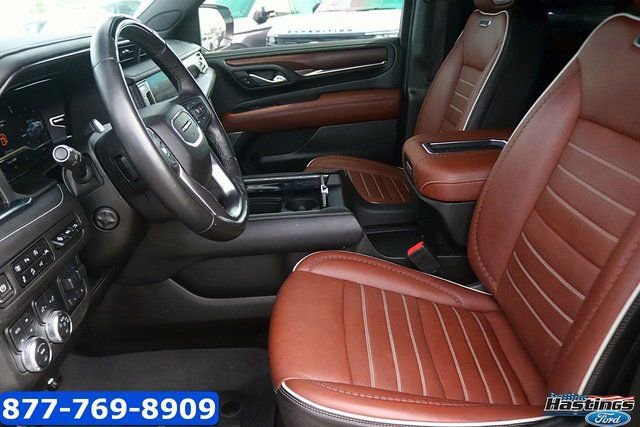 Used 2023 GMC Yukon Denali Ultimate image 16