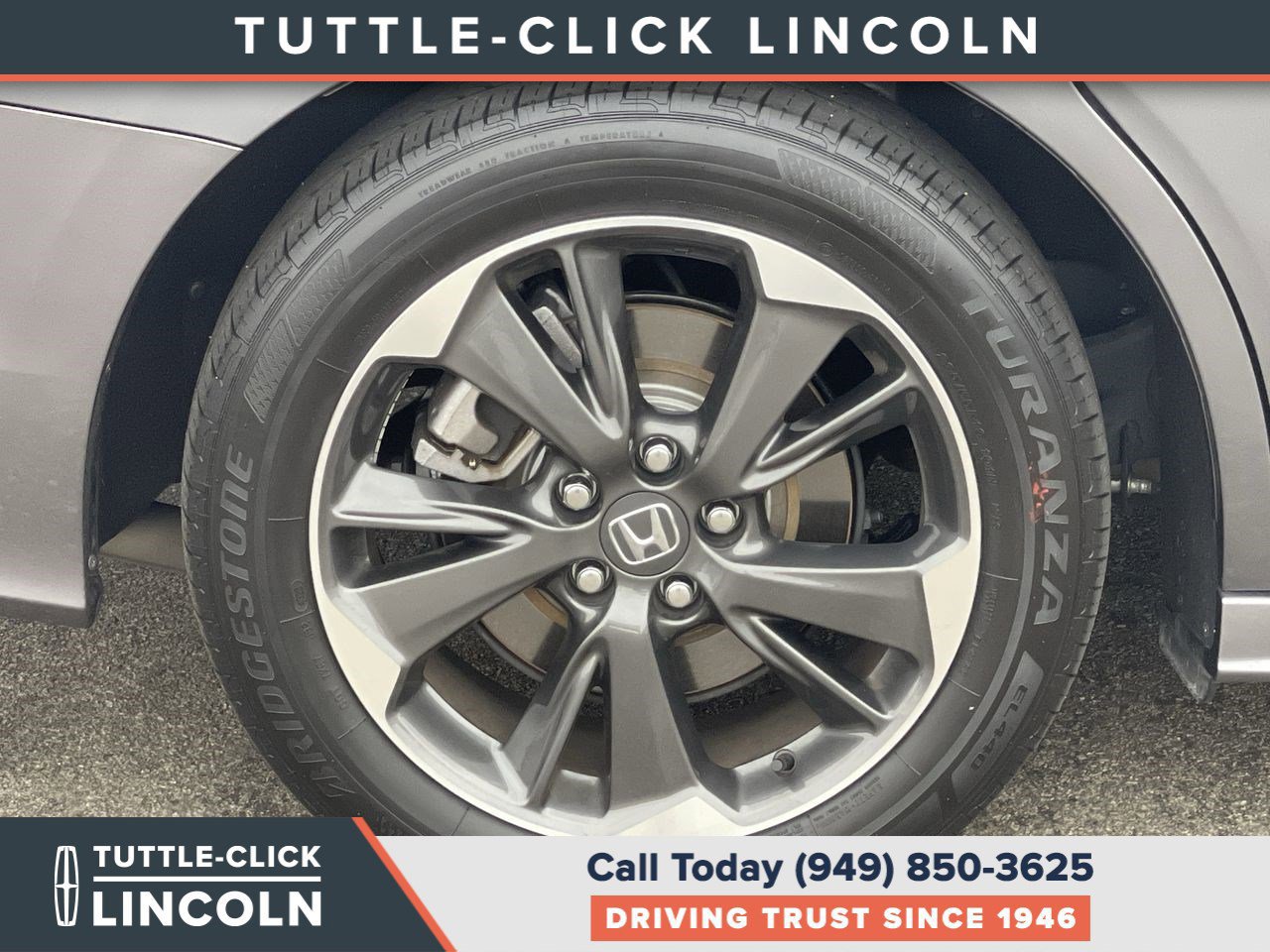 Used 2024 Honda Odyssey Elite image 11