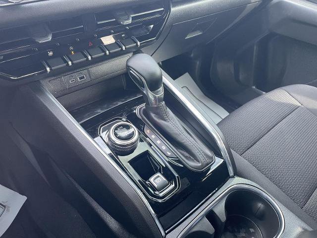 Used 2026 GMC Canyon Elevation w/ Convenience Package image 29