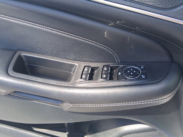 Certified 2024 Ford Edge Titanium AWD/4WD image 16
