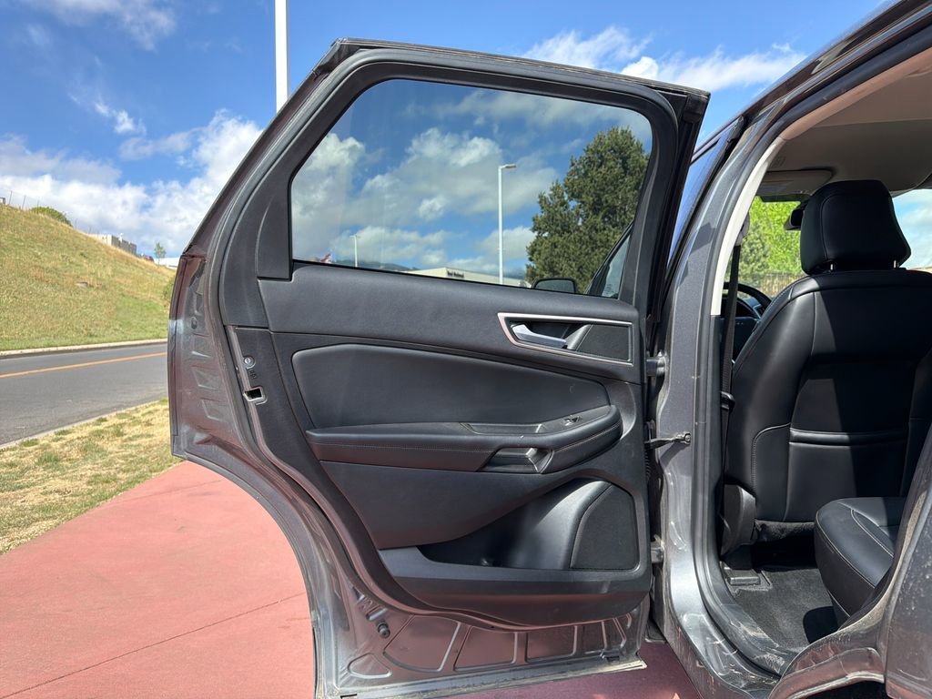 Certified 2024 Ford Edge SEL image 19