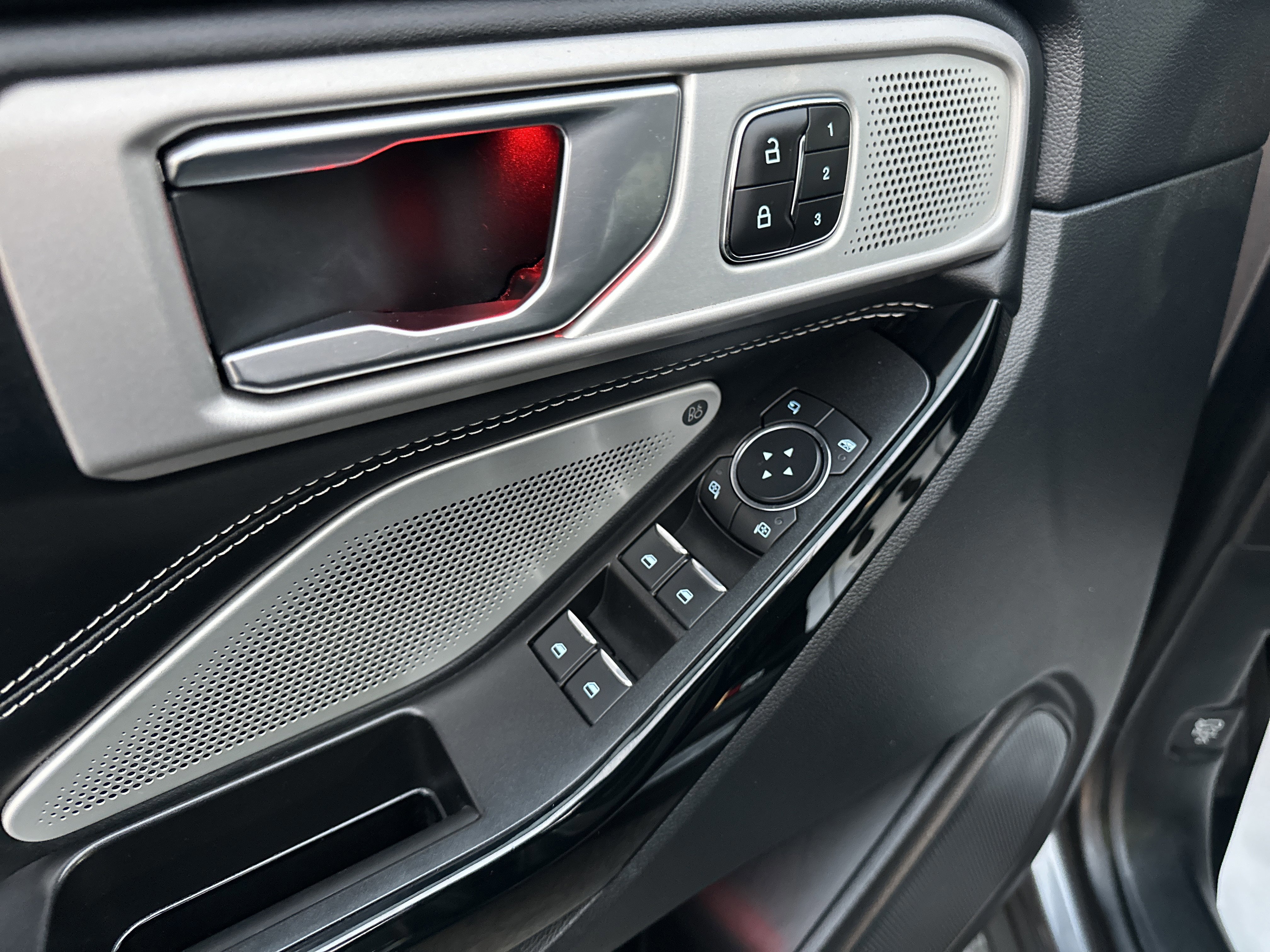 Certified 2021 Ford Explorer ST w/ Equipment Group 401A image 12