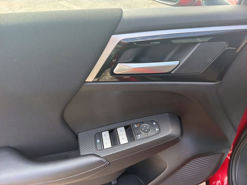 Used 2024 Mitsubishi Outlander ES AWD/4WD image 19