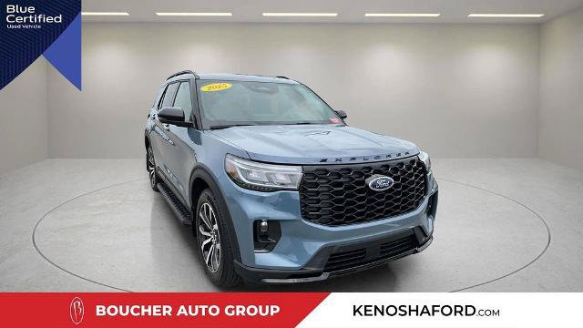 Certified 2025 Ford Explorer ST-Line AWD/4WD image 3