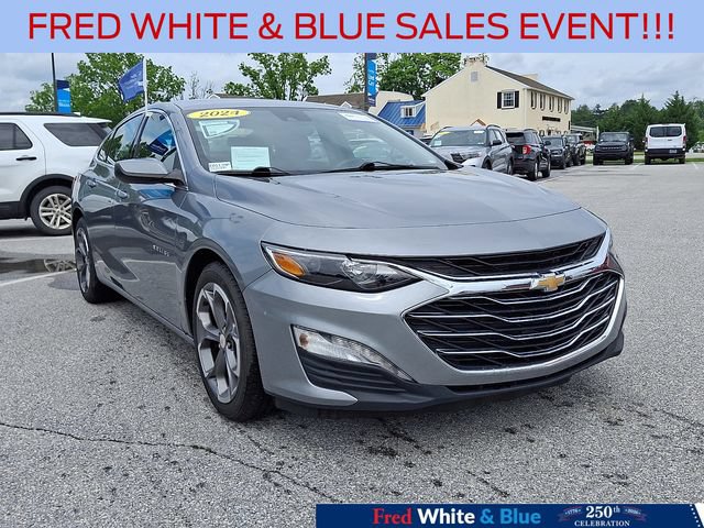 Used 2024 Chevrolet Malibu LT FWD image 2