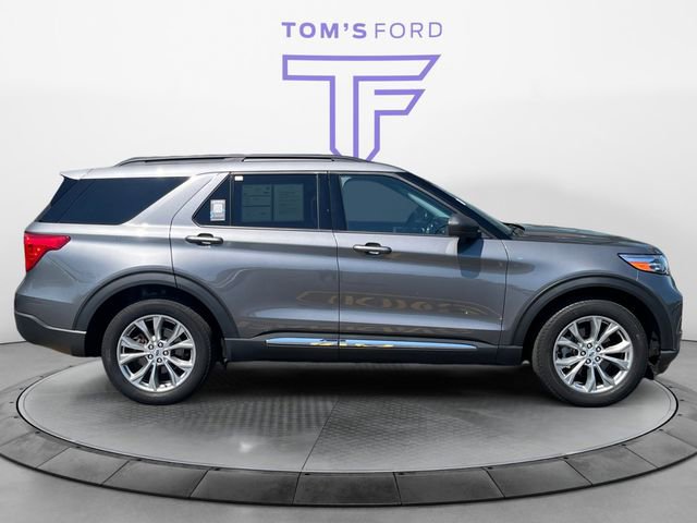 Certified 2023 Ford Explorer XLT w/ Equipment Group 202A AWD/4WD image 6