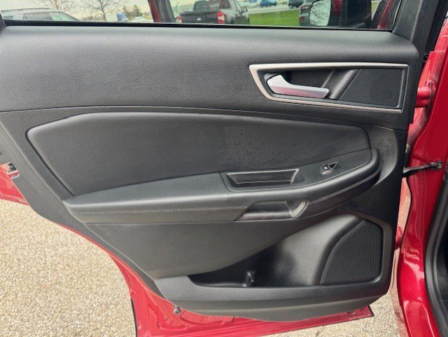 Certified 2024 Ford Edge SEL w/ Convenience Package image 21