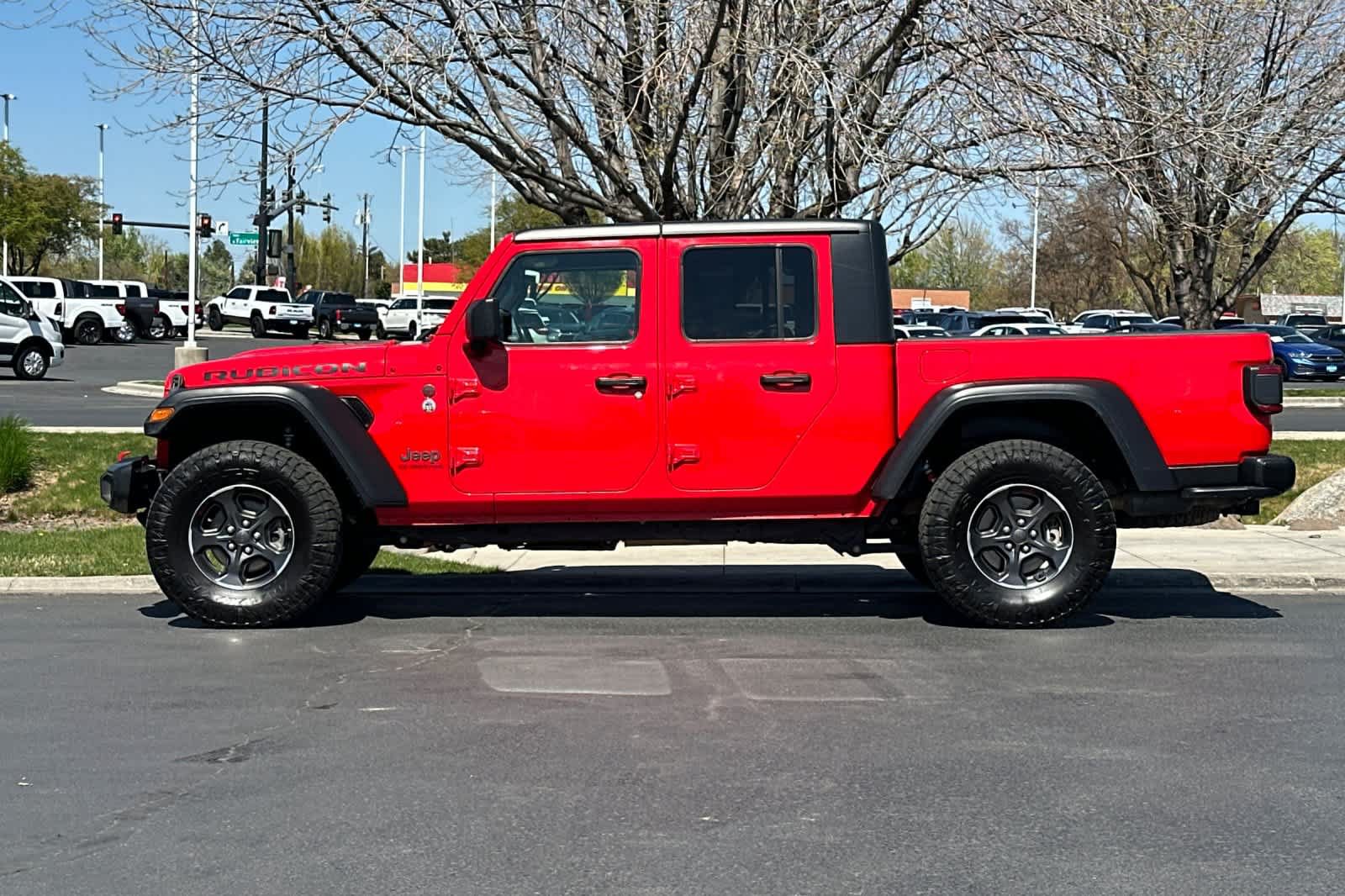 Used 2020 Jeep Gladiator Rubicon AWD/4WD image 5