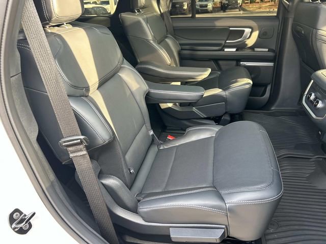 Certified 2025 Ford Expedition Platinum w/ Stealth Performance Package image 30