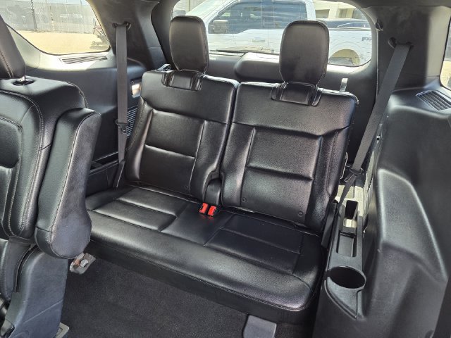 Certified 2020 Ford Explorer XLT w/ Equipment Group 202A RWD image 18