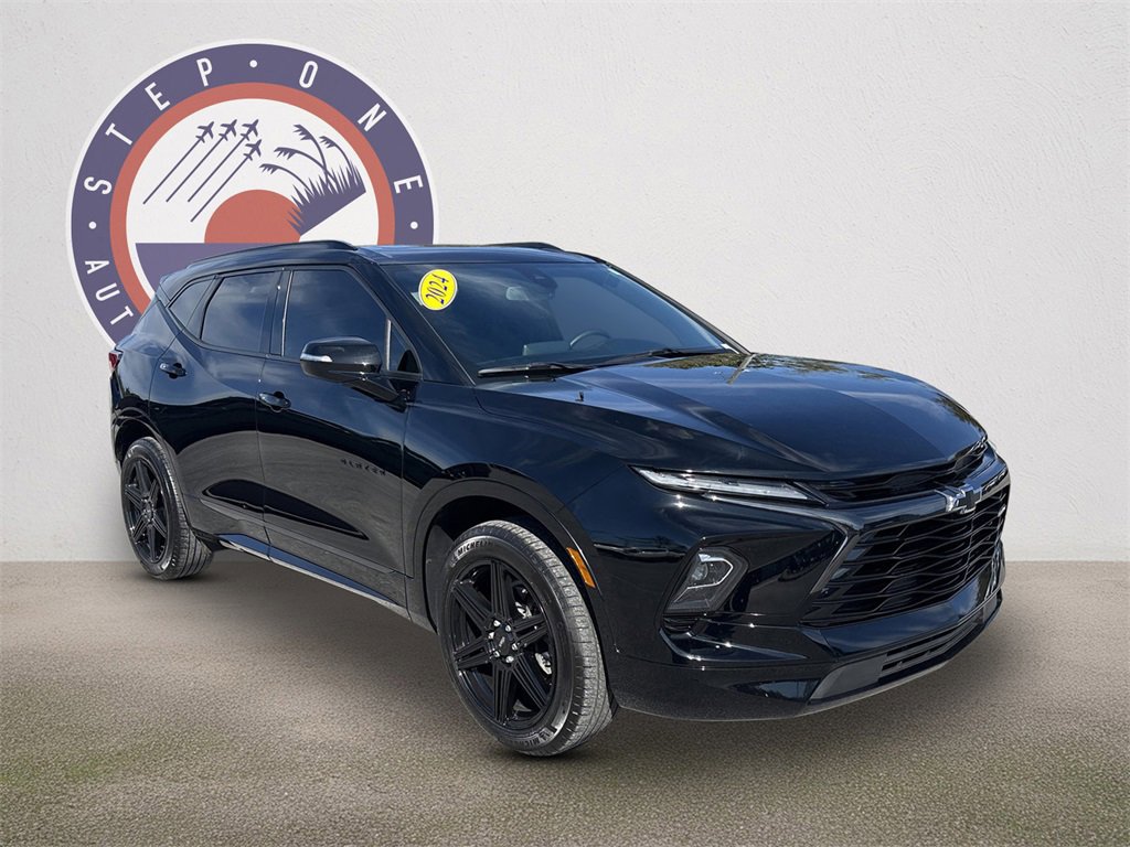 Used 2024 Chevrolet Blazer RS w/ Enhanced Convenience Package image 8