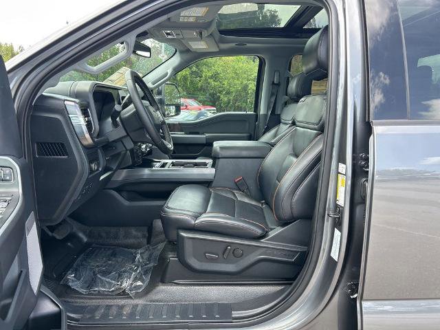 Certified 2025 Ford F250 Lariat w/ Lariat Ultimate Package AWD/4WD image 15