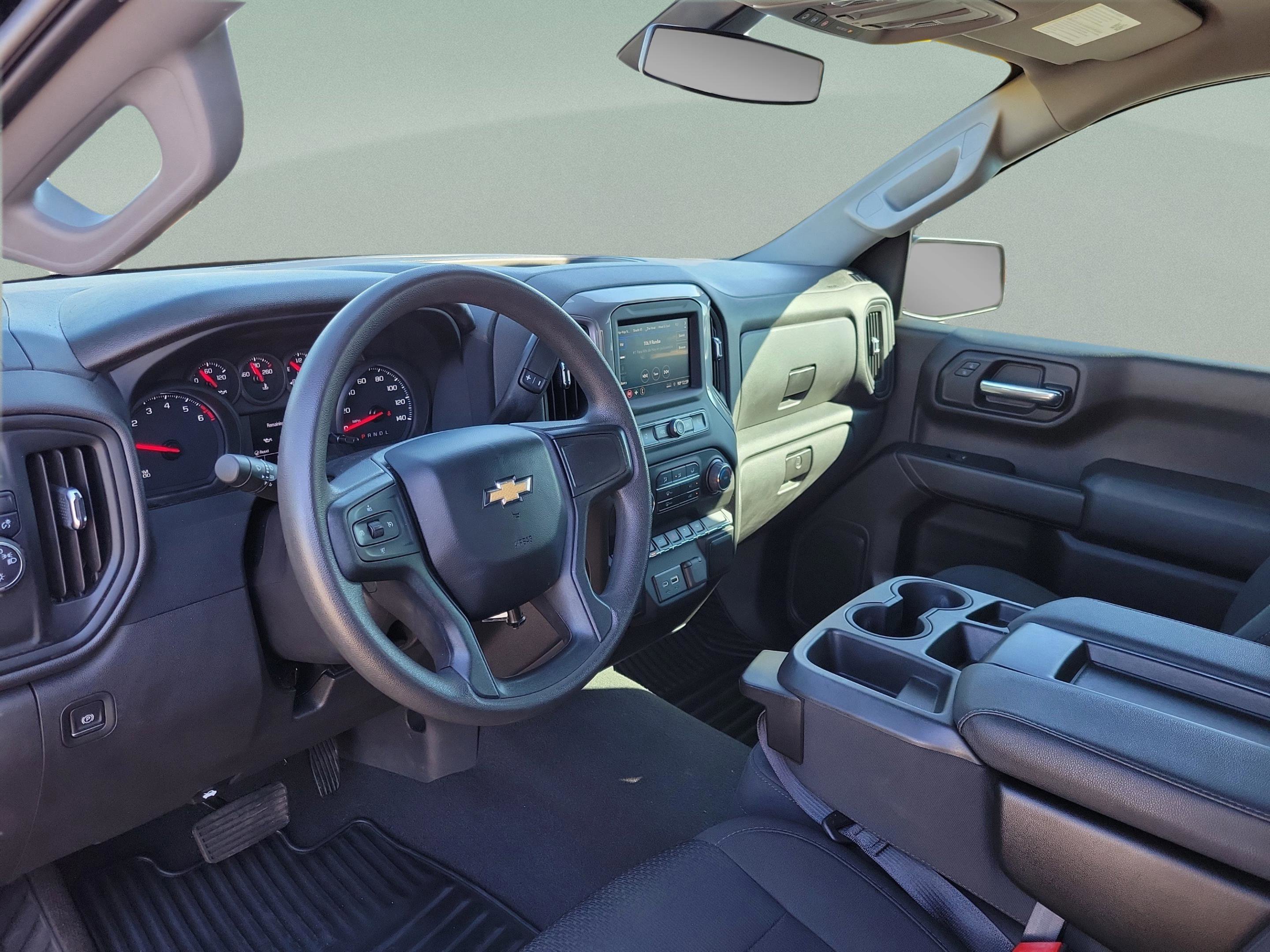 Used 2022 Chevrolet Silverado 1500 Custom image 6
