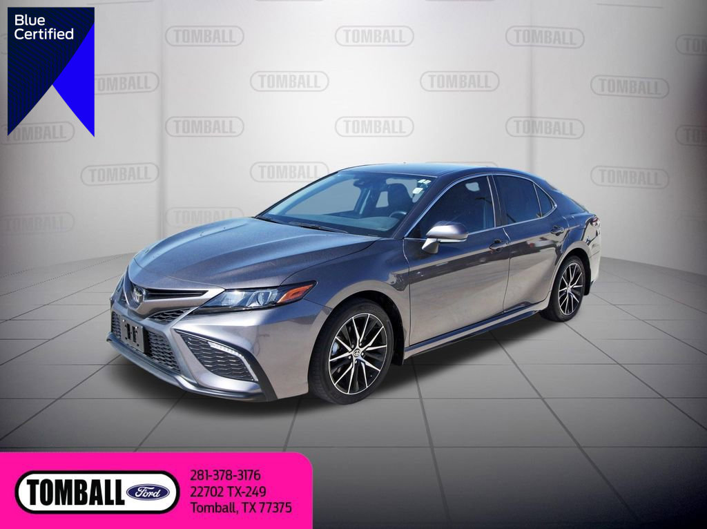 Used 2024 Toyota Camry SE image 1