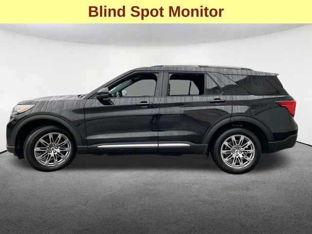 Certified 2025 Ford Explorer Platinum image 6