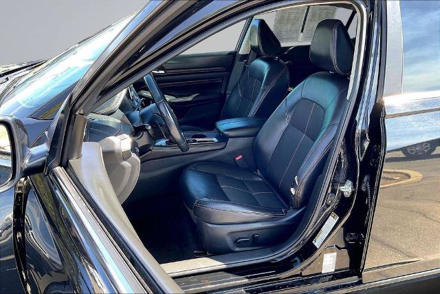Used 2021 Nissan Altima 2.5 SR FWD image 25