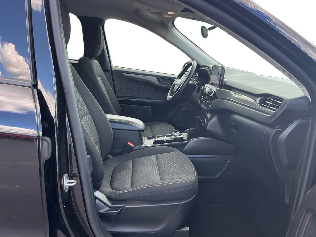 Certified 2024 Ford Escape Active w/ Cold Weather Package FWD image 22