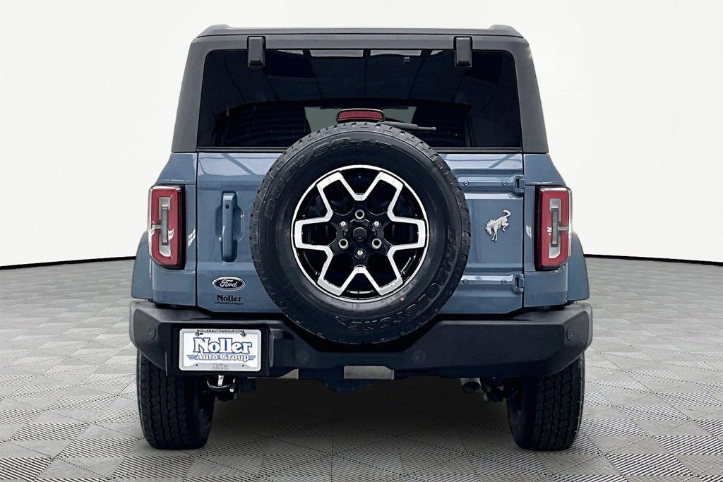 Certified 2024 Ford Bronco Outer Banks AWD/4WD image 4