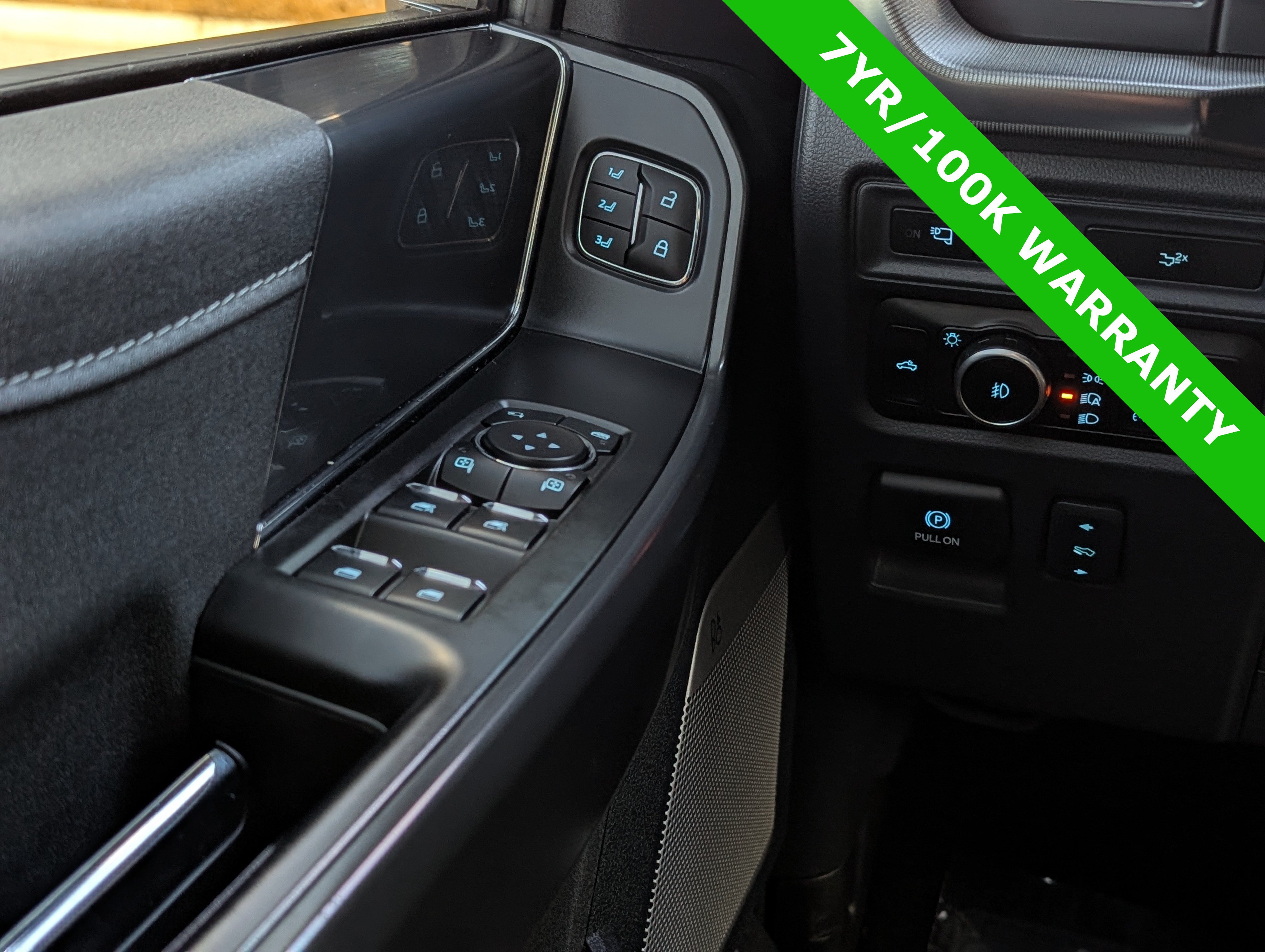 Certified 2024 Ford F150 Lariat w/ FX4 Off-Road Package AWD/4WD image 29
