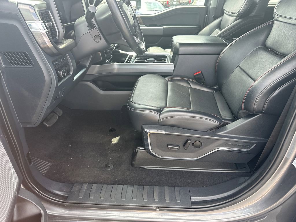 Certified 2023 Ford F250 Lariat w/ Lariat Ultimate Package AWD/4WD image 9