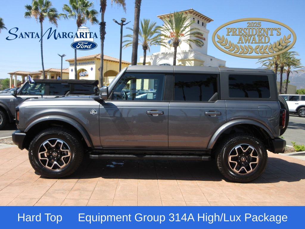 Certified 2024 Ford Bronco Outer Banks AWD/4WD image 1
