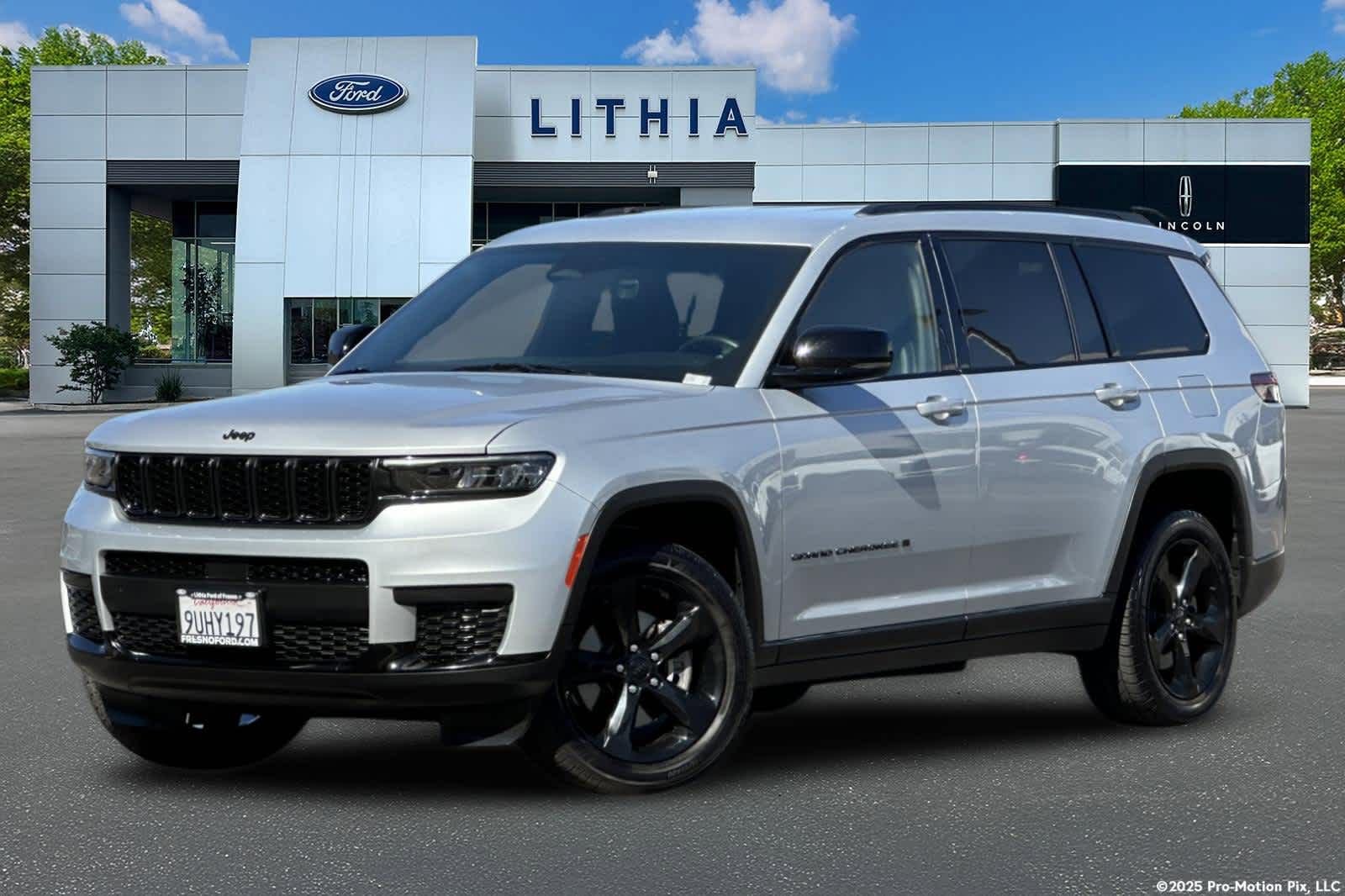 Used 2021 Jeep Grand Cherokee L Laredo