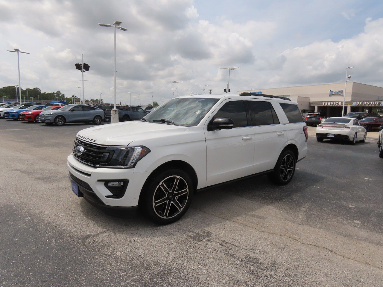 Certified 2021 Ford Expedition Limited RWD image 2
