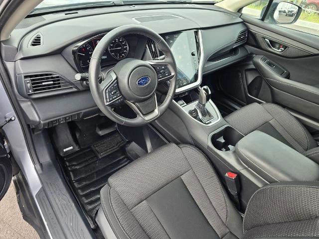 Used 2025 Subaru Outback Premium image 6