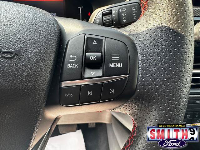 Certified 2025 Ford Escape ST-Line Select AWD/4WD image 21