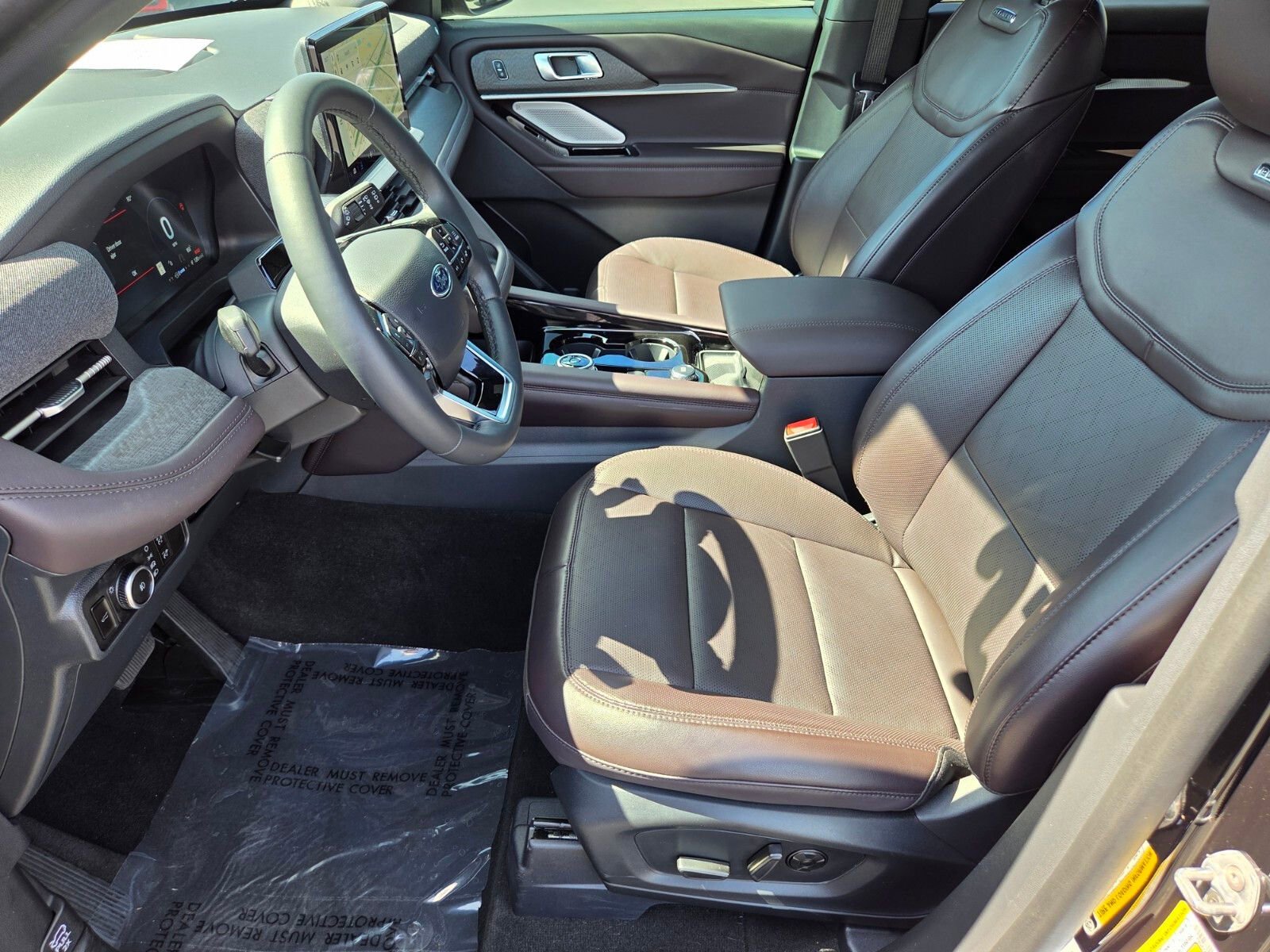 Certified 2026 Ford Explorer Platinum RWD image 10