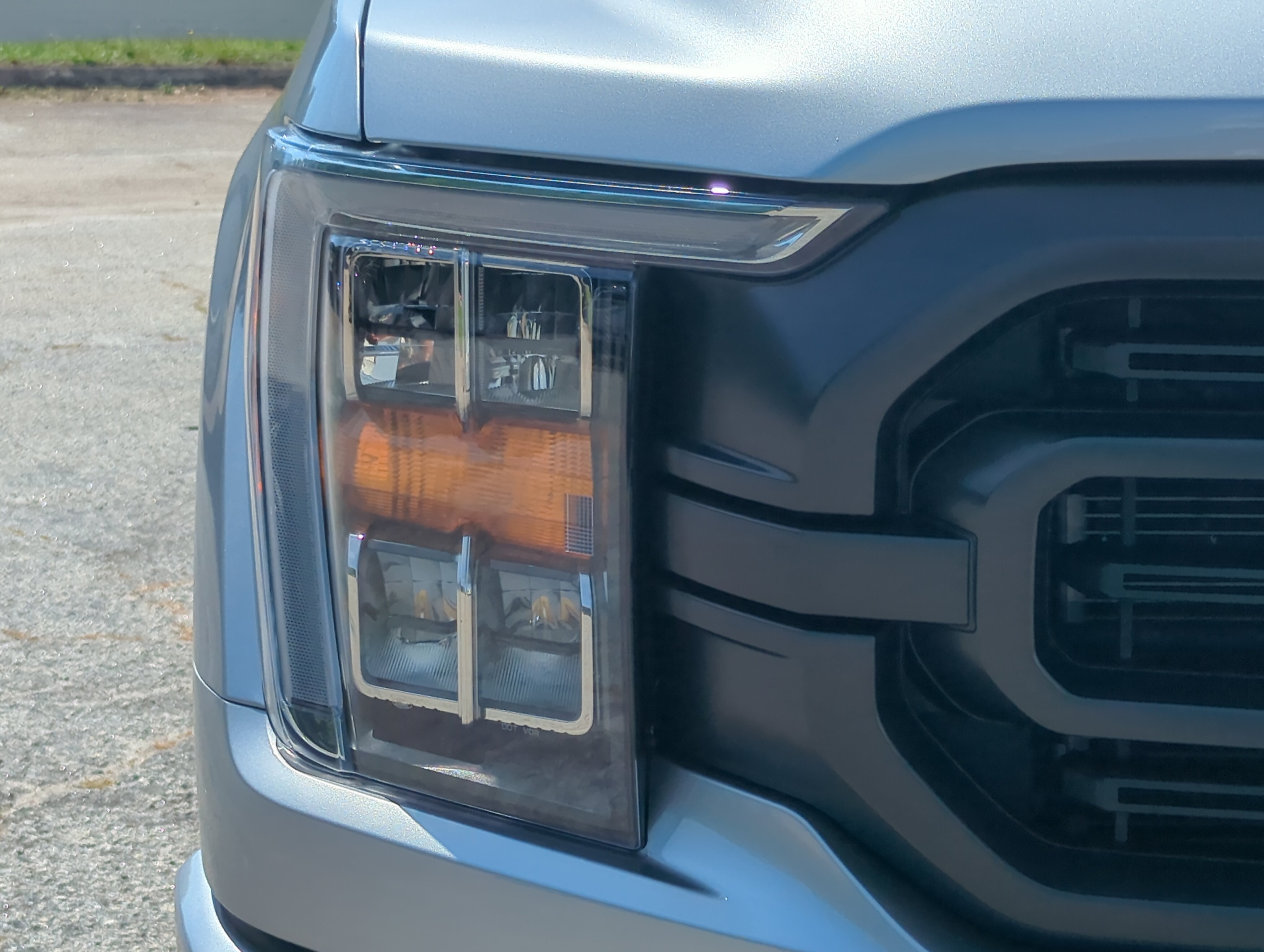 Certified 2022 Ford F150 XLT w/ Equipment Group 302A High AWD/4WD image 8
