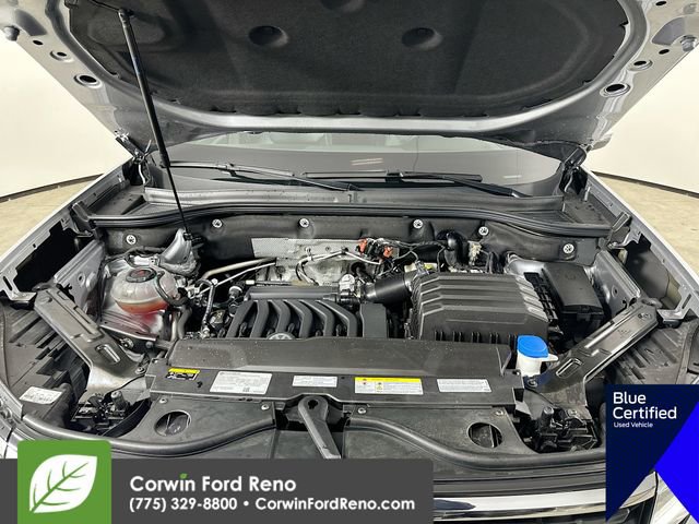 Used 2022 Volkswagen Atlas Cross Sport SEL R-Line image 35
