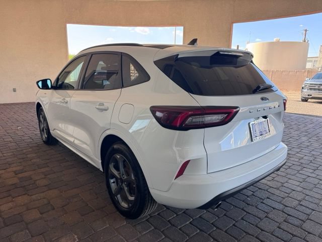 Certified 2023 Ford Escape ST-Line FWD image 3