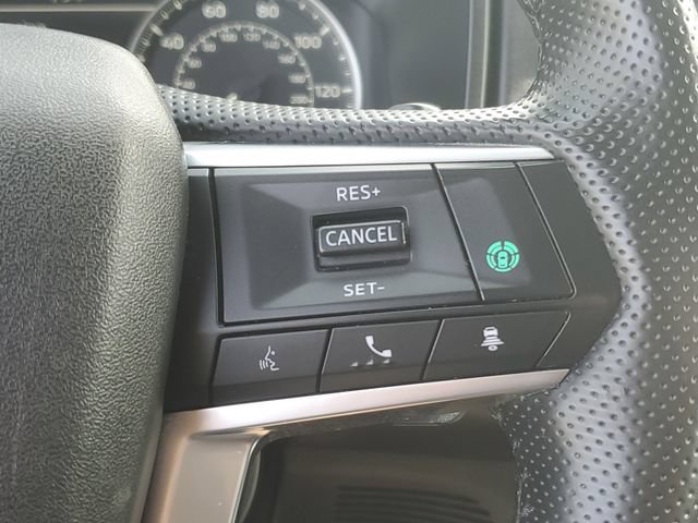 Used 2024 Mitsubishi Outlander SE AWD/4WD image 15