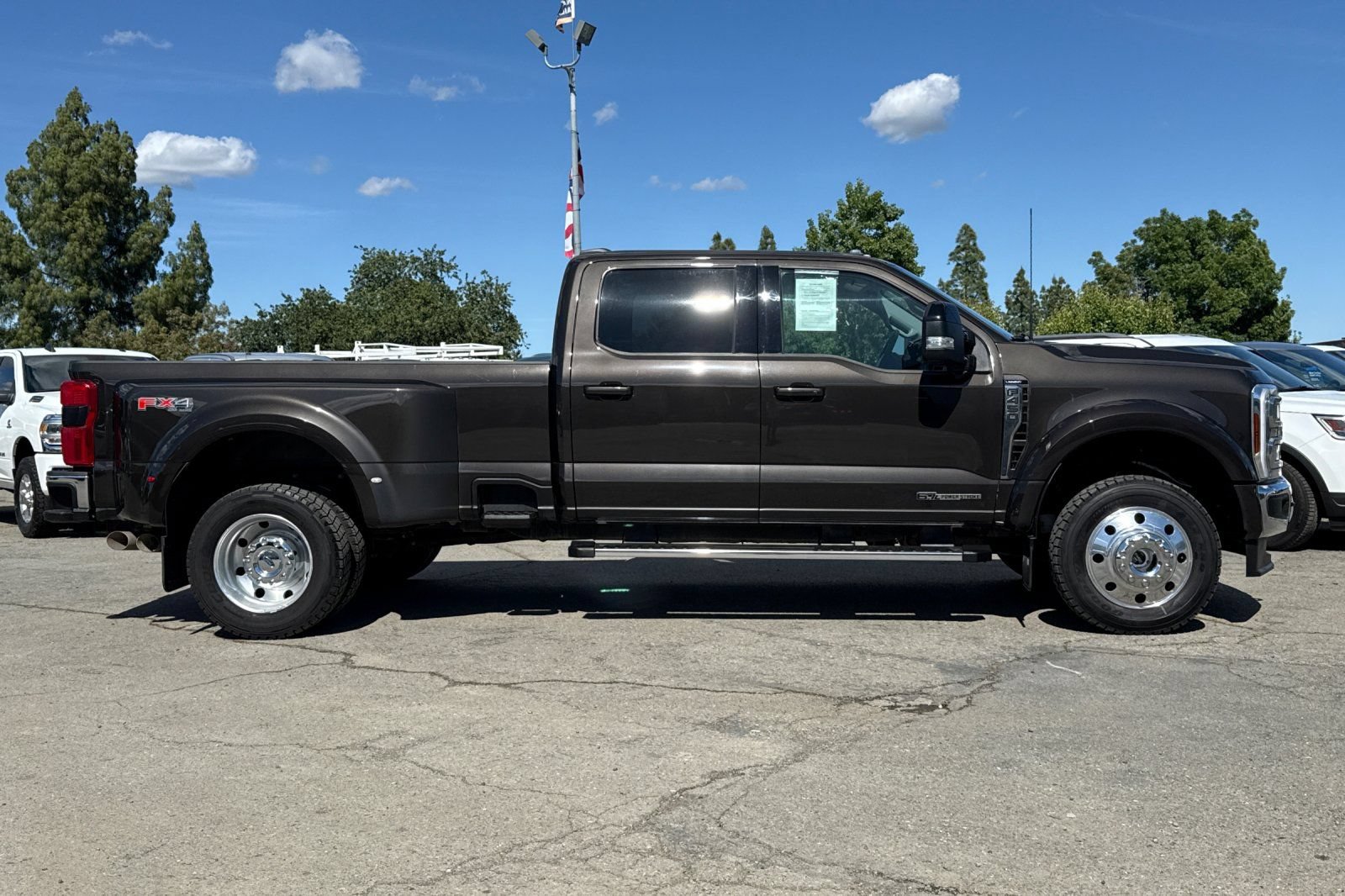 Certified 2024 Ford F450 Lariat w/ FX4 Off-Road Package AWD/4WD image 3