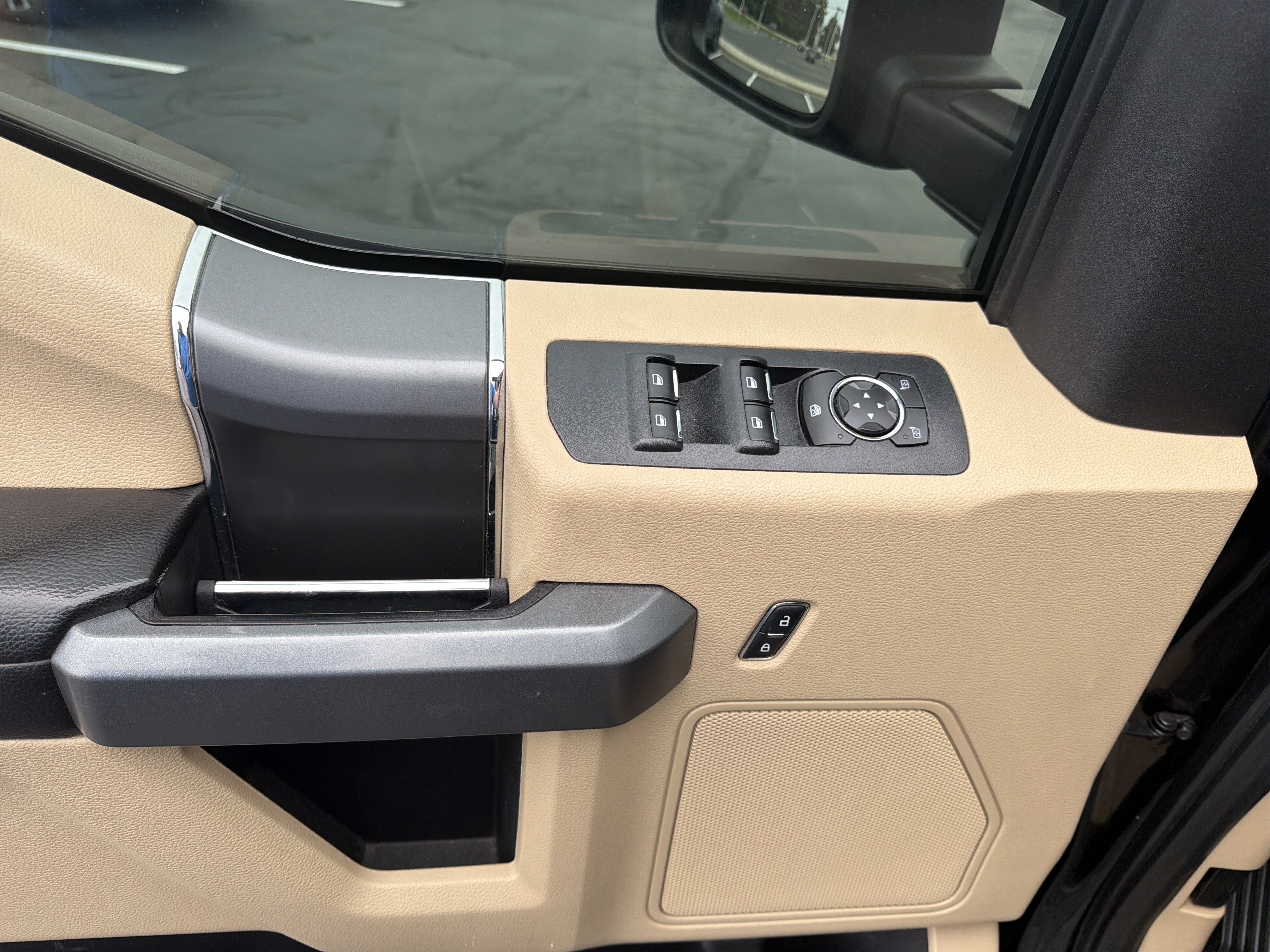 Certified 2018 Ford F150 XLT w/ Equipment Group 302A Luxury AWD/4WD image 21