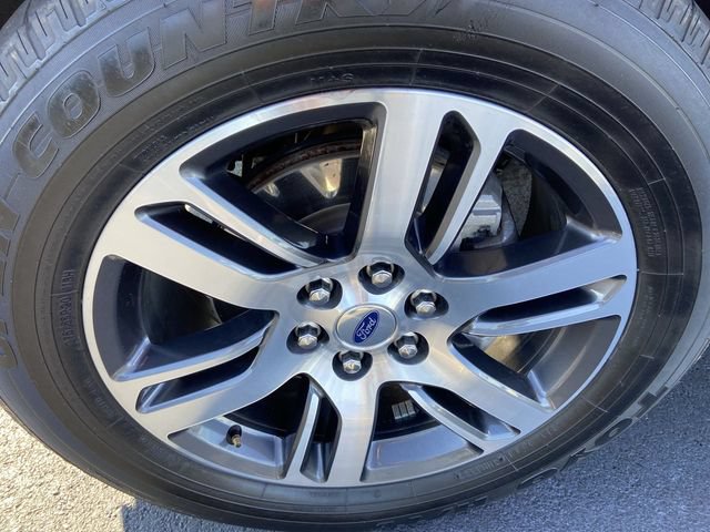 Certified 2023 Ford Expedition Limited AWD/4WD image 10